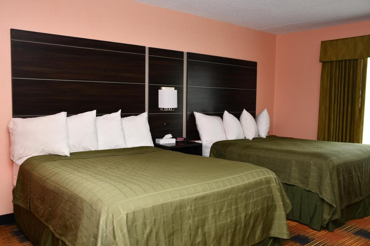 Regency Inn & Suites Faribault Εξωτερικό φωτογραφία